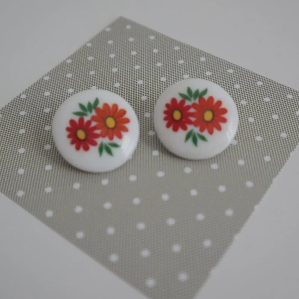 Vintage Floral Clip-on Earrings